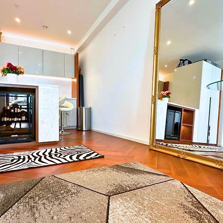 Lavish Penthouse River View Fast Wifi - Luxurylondonstays Eksteriør billede